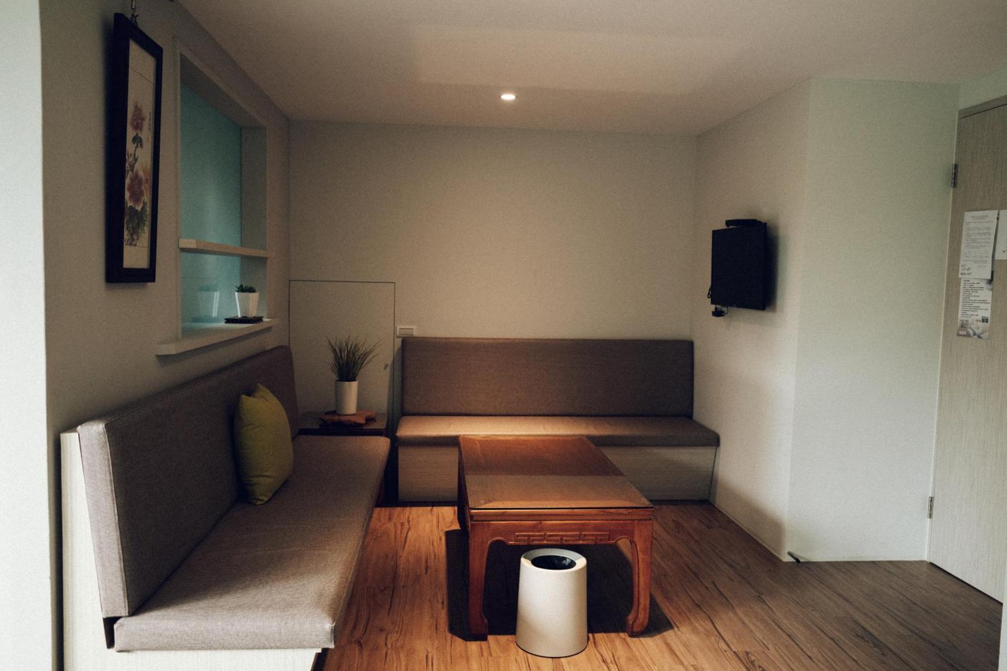 蘊慢築 茶花藝主題民宿 Yun Man Zhu Homestay Gongguan Exterior photo